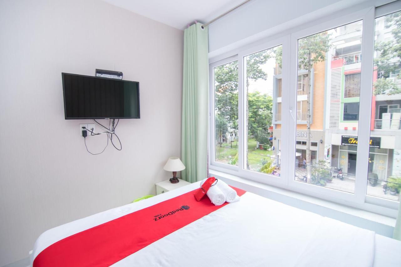 Reddoorz Near Sc Vivocity Mall 2 Hô Chi Minh-Ville Extérieur photo