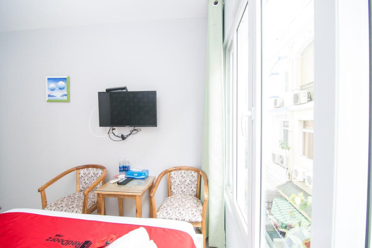 Reddoorz Near Sc Vivocity Mall 2 Hô Chi Minh-Ville Extérieur photo